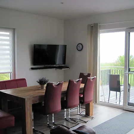 Appartement Ferienhaus Ostseeblick -pfeil, Herbert