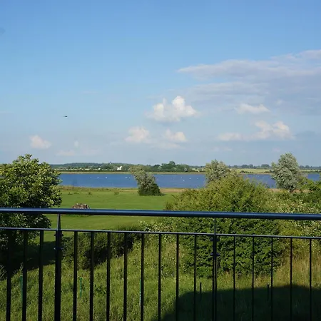 Appartement Ferienhaus Ostseeblick -pfeil, Herbert